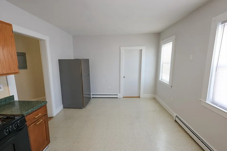 30 Millet Street  #2 Photo 3
