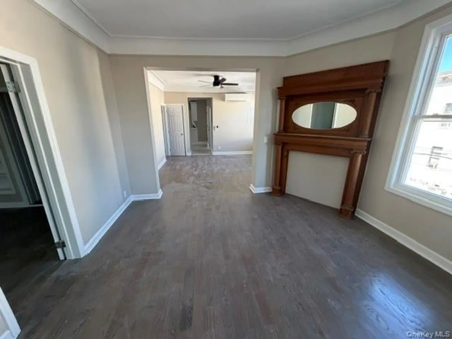 667 Morris Park Avenue Photo 10