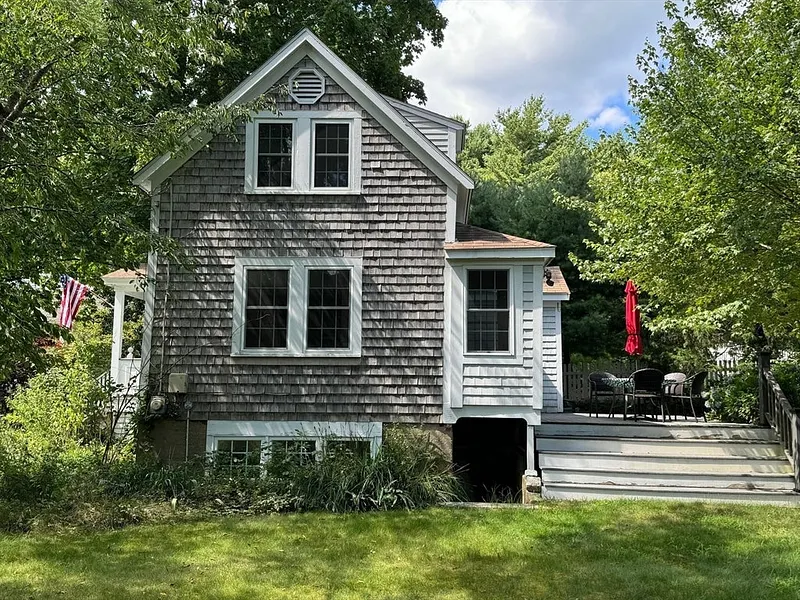 235 Depot Street Photo 2