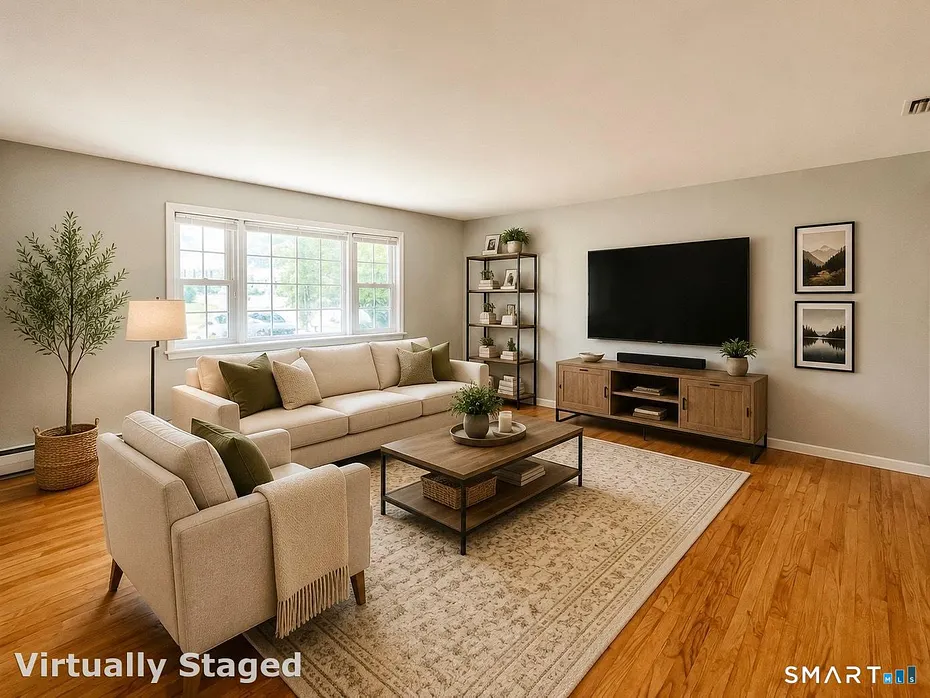 35 Woodmont Road Photo 4