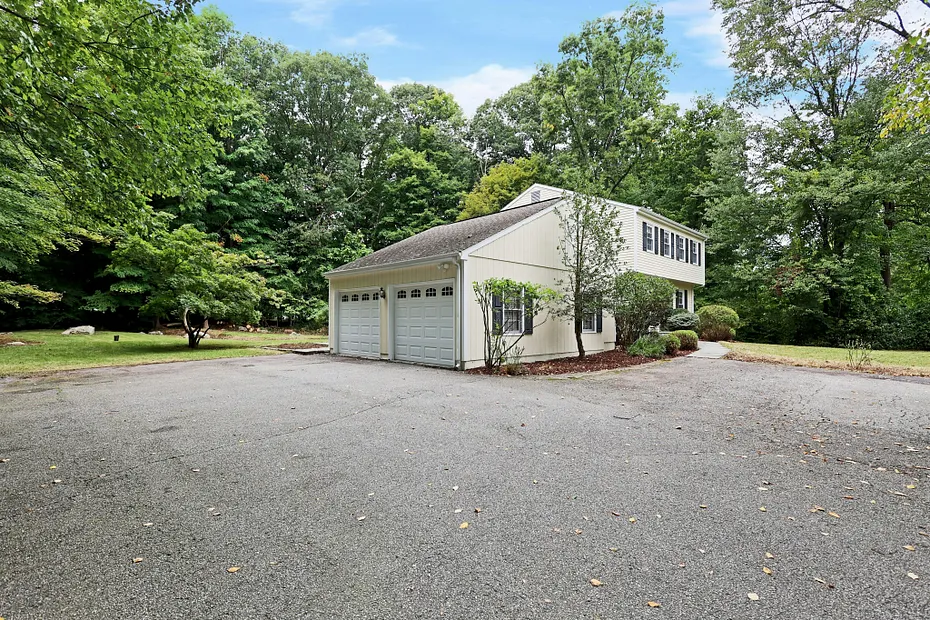 37 Adams Road Photo 39