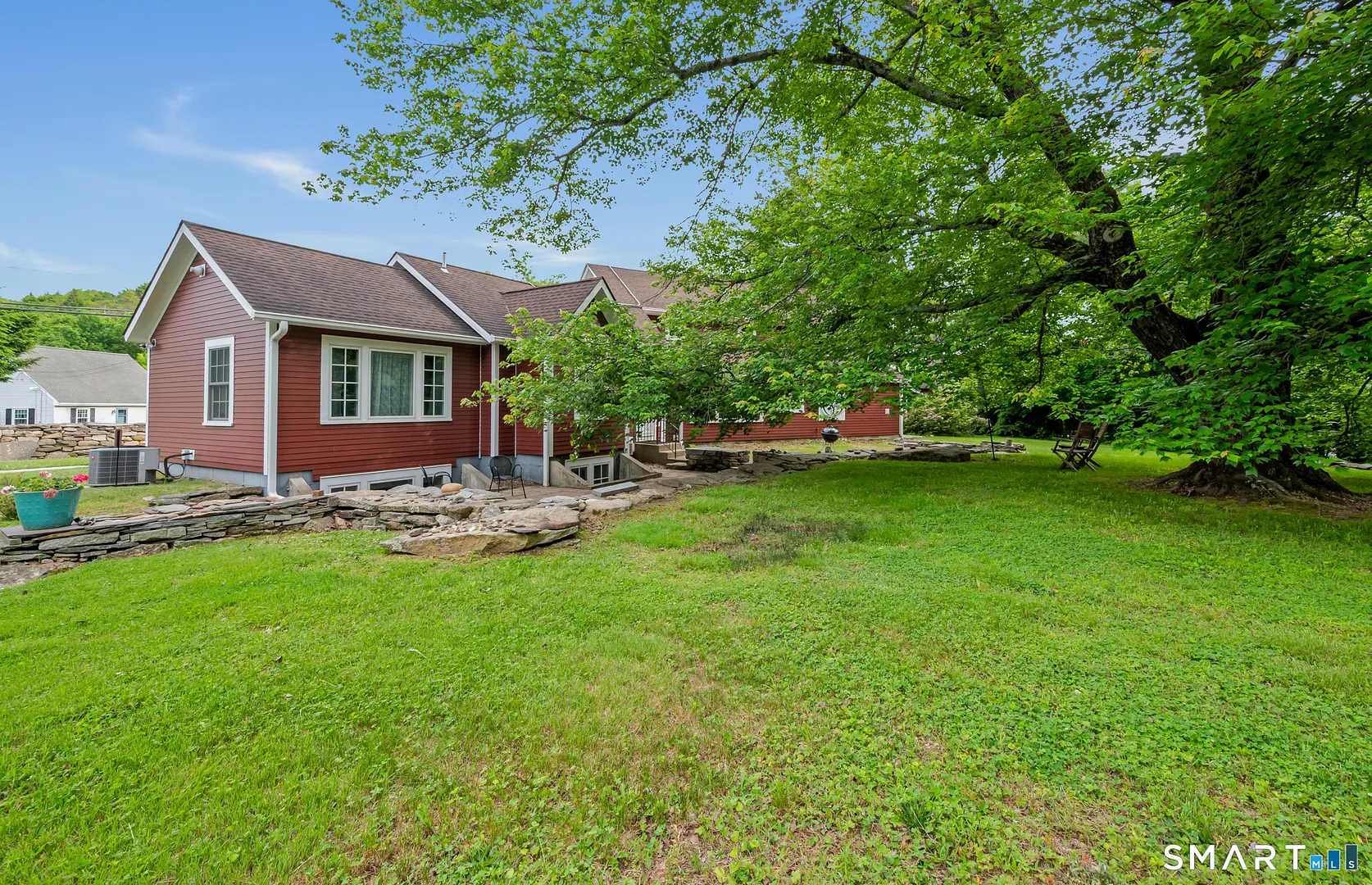 539 Hopewell Road Photo 36