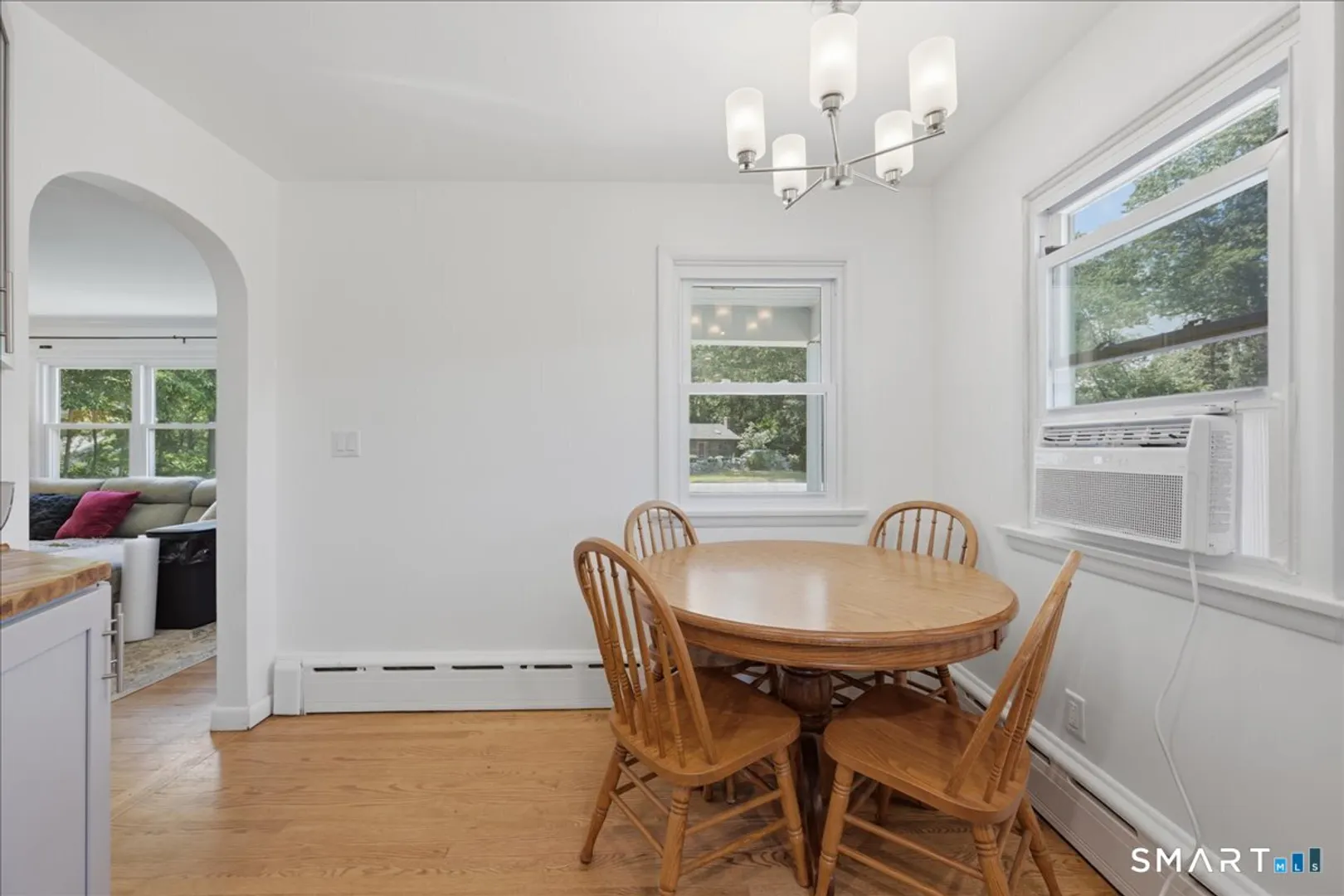 133 Bloomingdale Road Photo 14