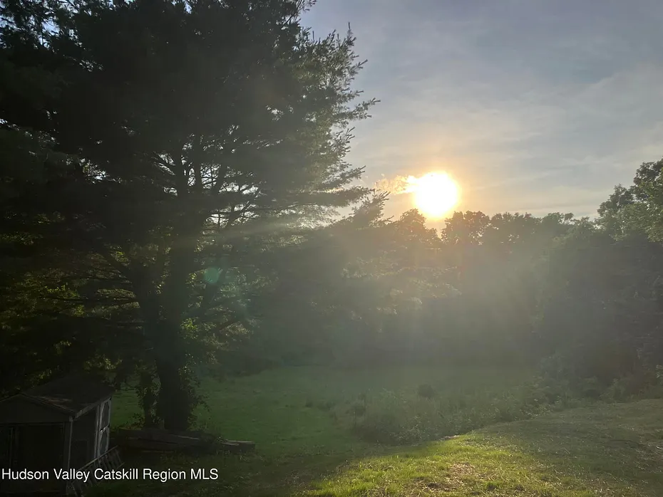 353 Vosenkill Road Photo 17
