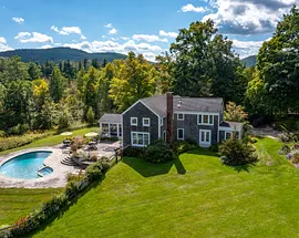 12 Red Rock Road