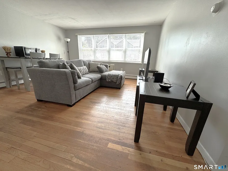 1 Walter Avenue  #10 Photo 3