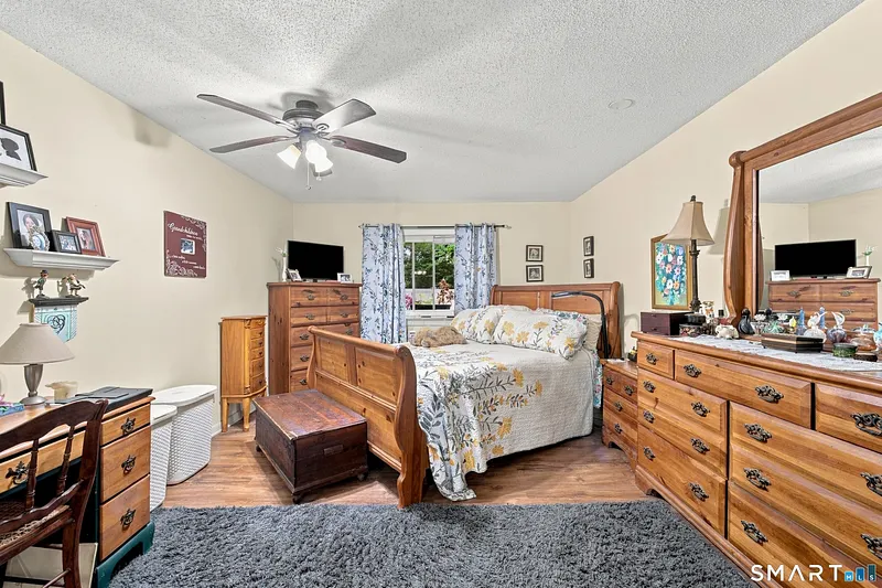 65 Westridge Road  #D5 Photo 22