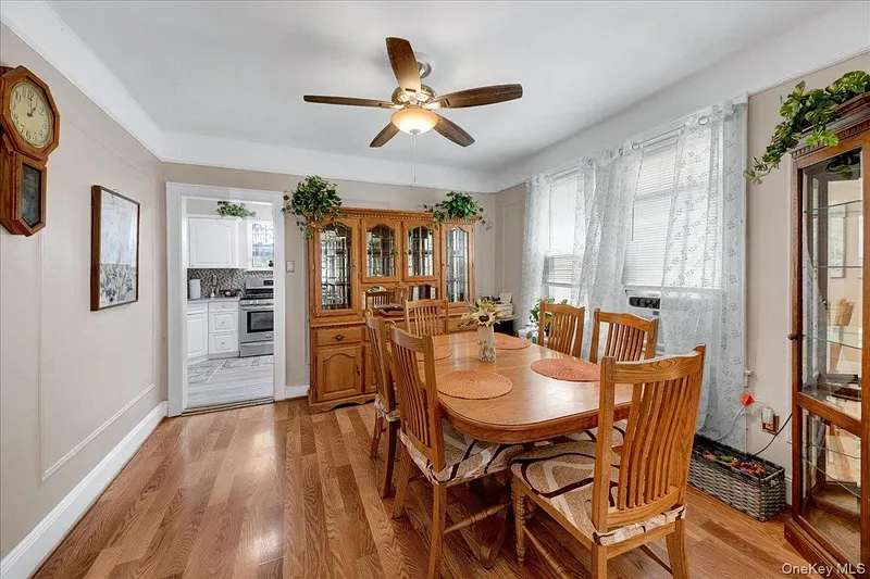 322 Logan Avenue Photo 8