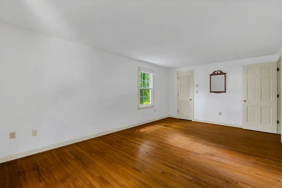 12 Wychwood Road Photo 21