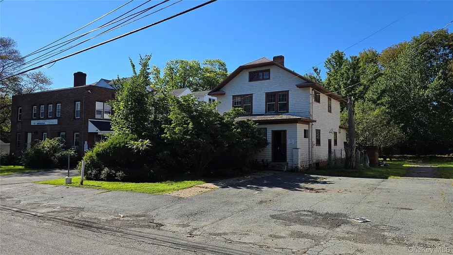 17 Hamilton Avenue Photo 5