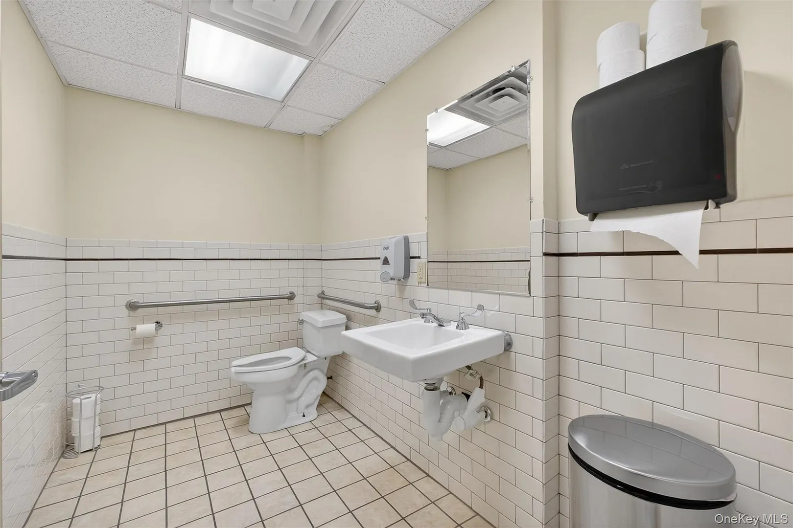 12 Raymond Avenue #1 Photo 18