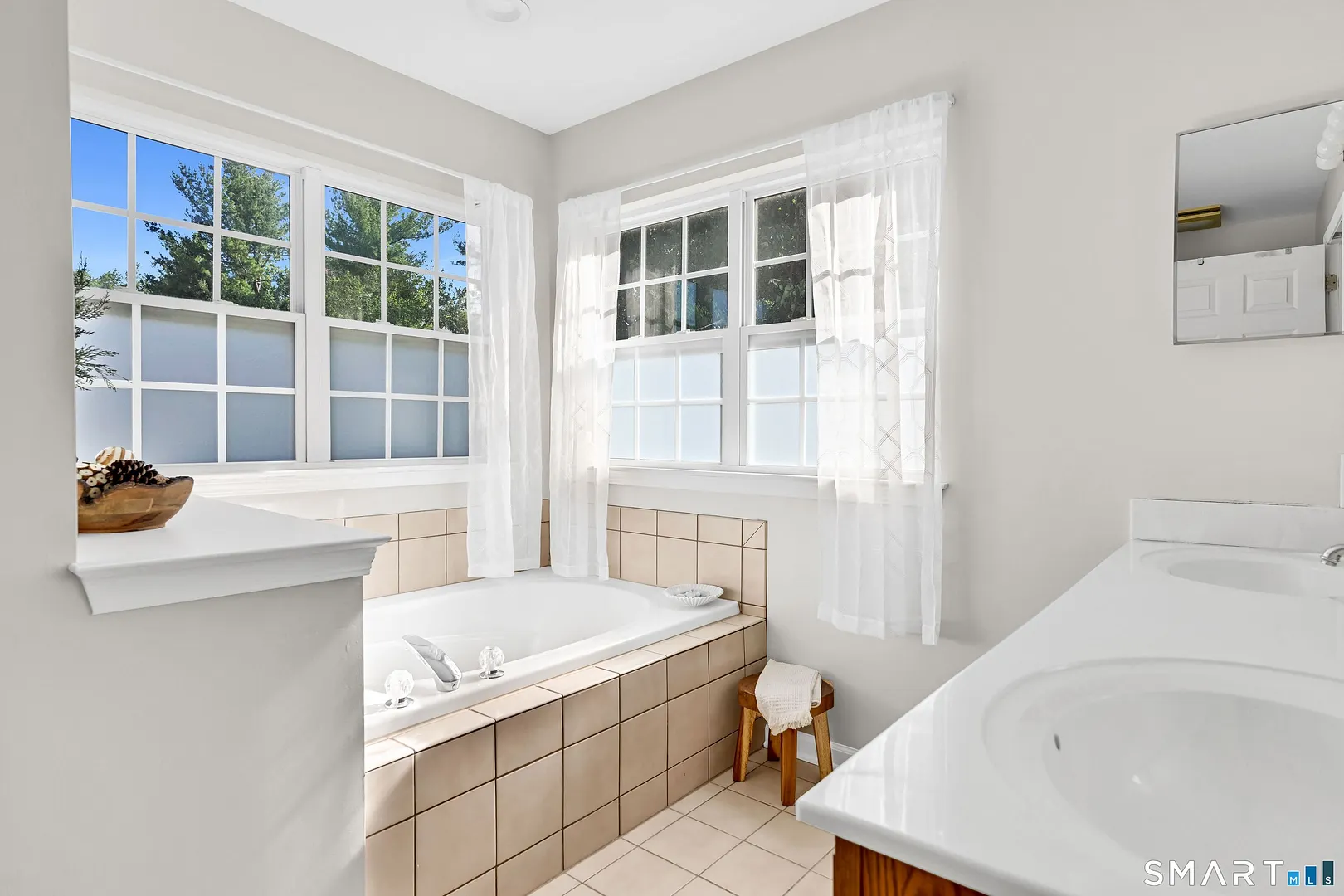 46 Auburn Way Photo 19