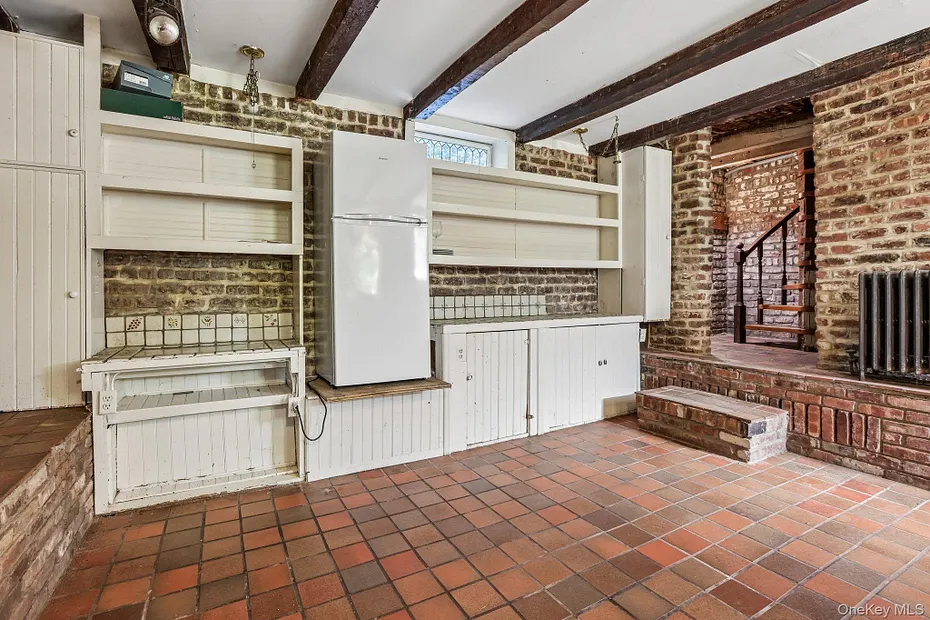 8 Reservoir Road Photo 10
