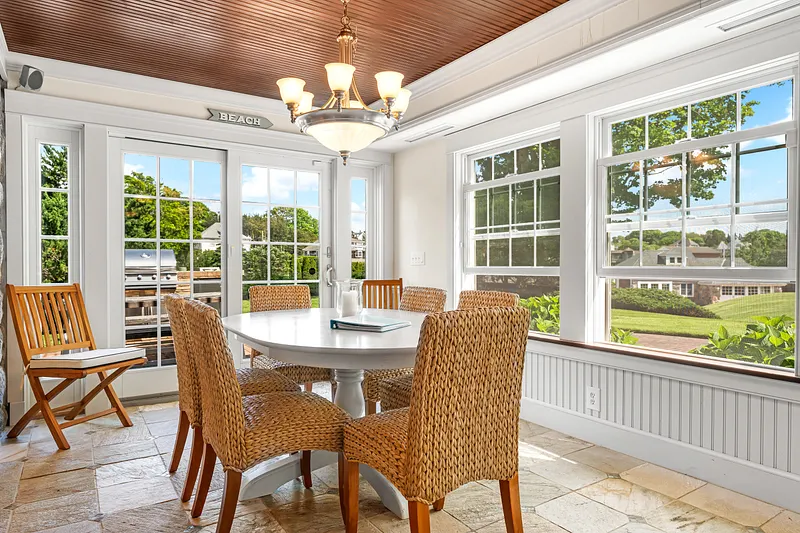 14 Pawcatuck Avenue Photo 43