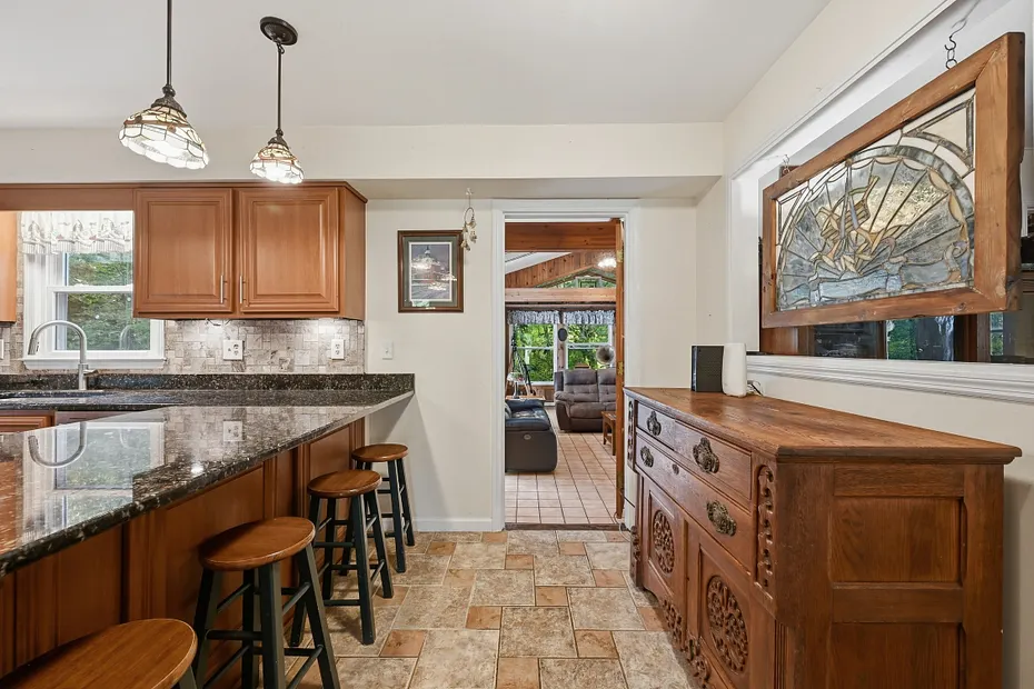 27 Danvers Road Photo 8
