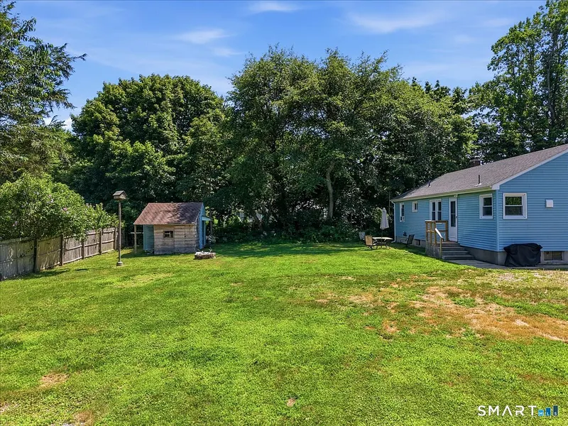 133 Bloomingdale Road Photo 27