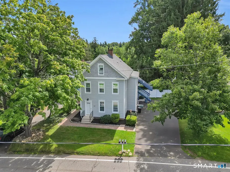 157 Baileyville Road Photo 3