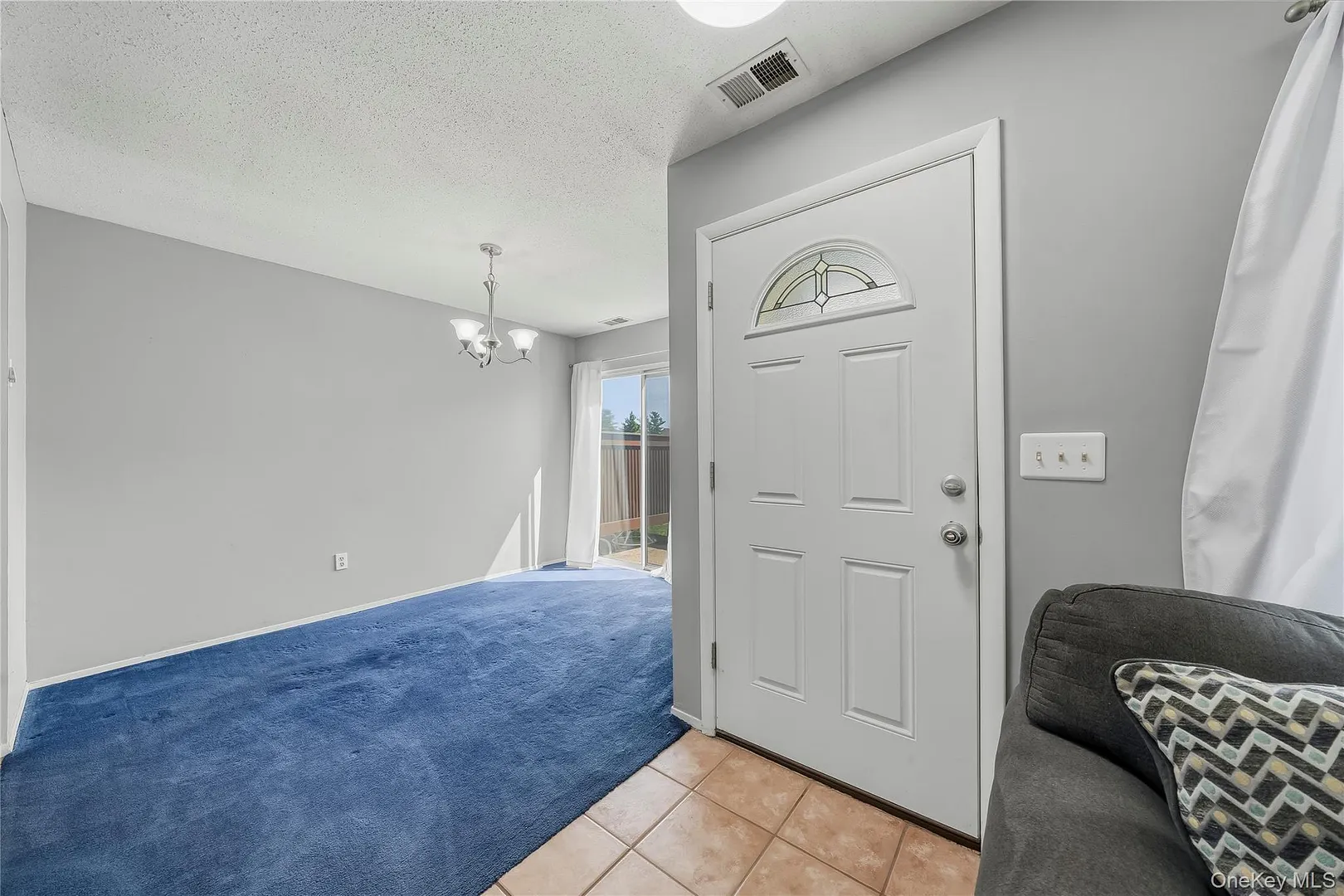 2107 Whispering Hills Photo 4