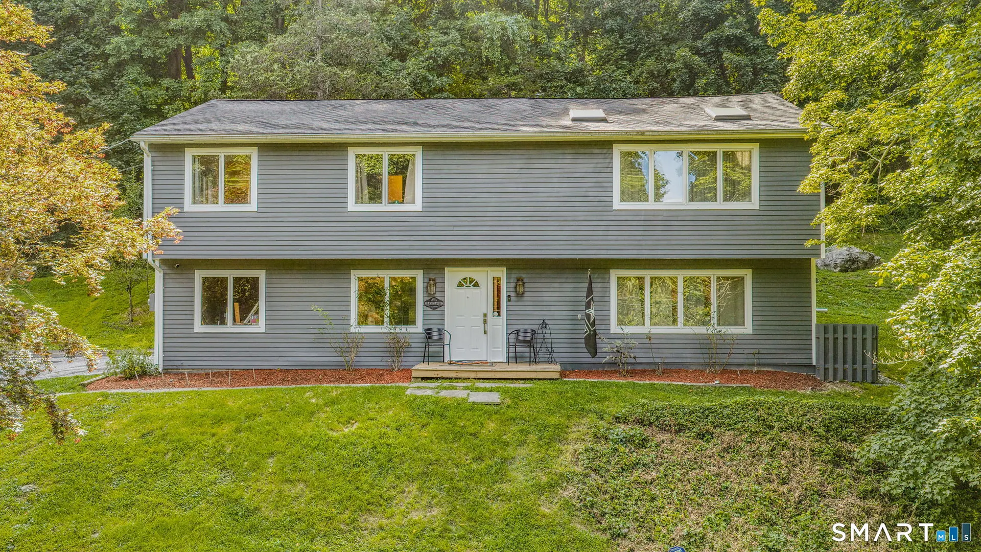 48 Putnam Park Road Photo 2