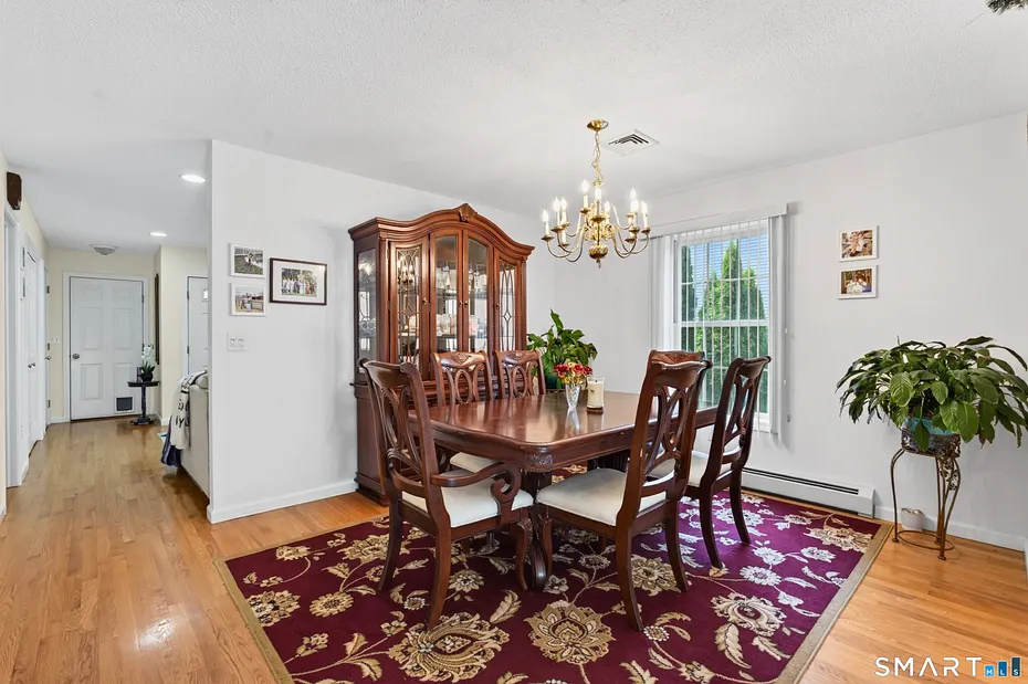 37 Adam Drive Photo 9
