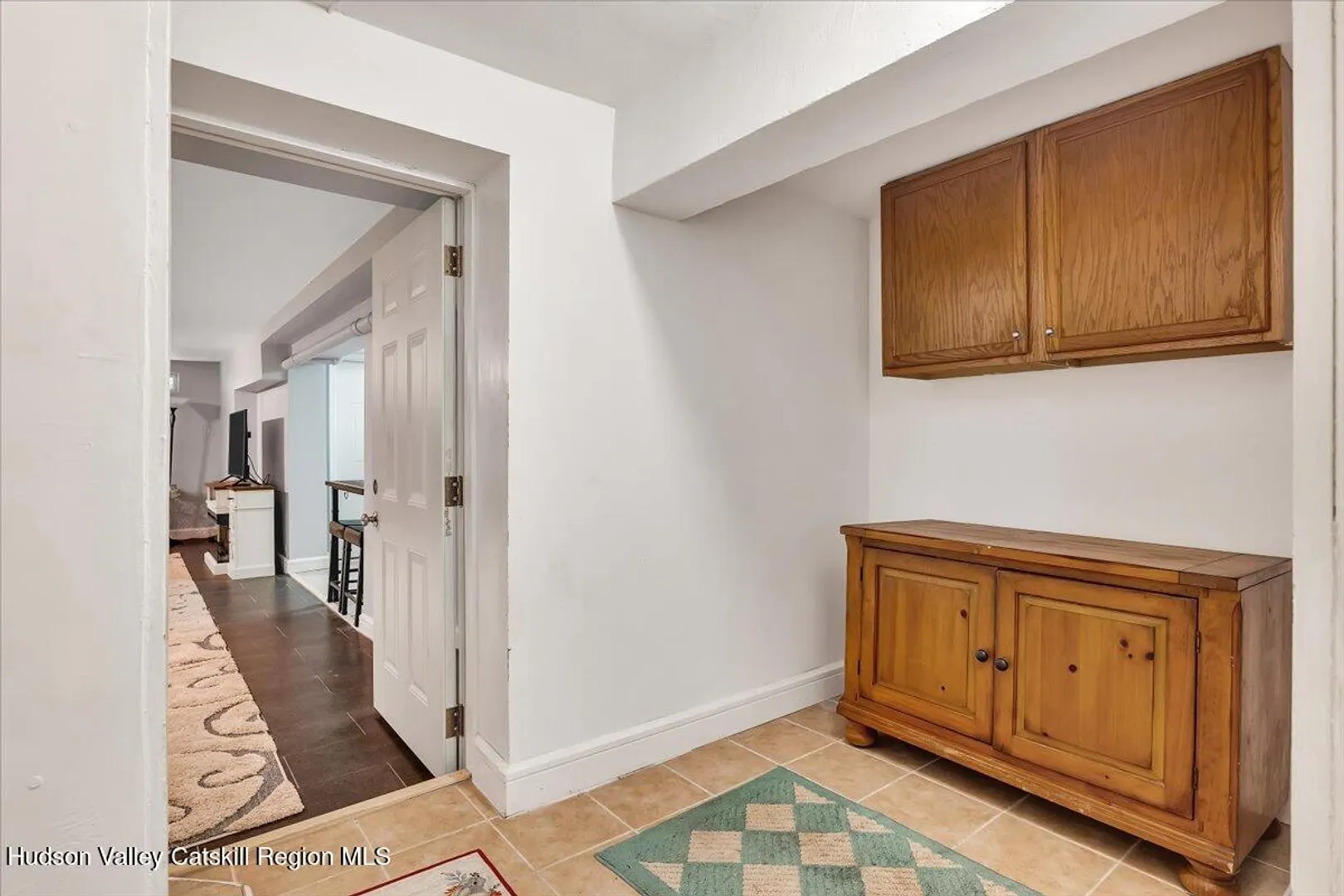 6196 New York 81 Photo 36