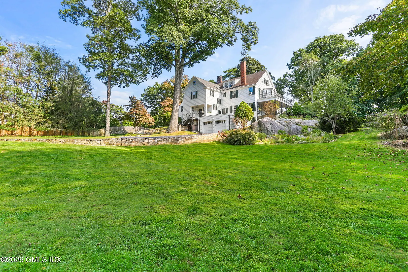 42 Bruce Park Drive Photo 3