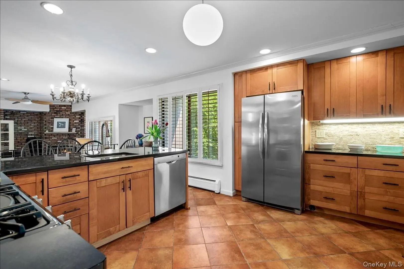 9 Salisbury Place Photo 7