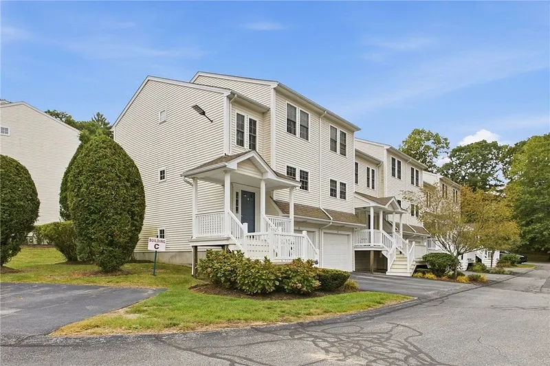 68 Red Brook Lane Photo 3