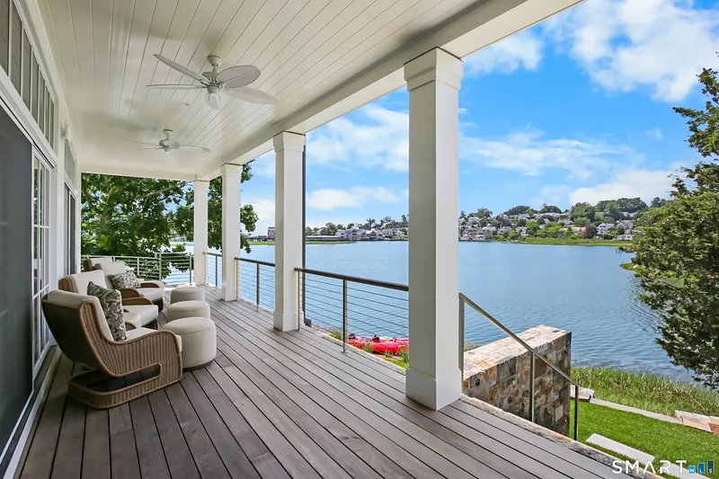 30 Edgewater Hillside Photo 23