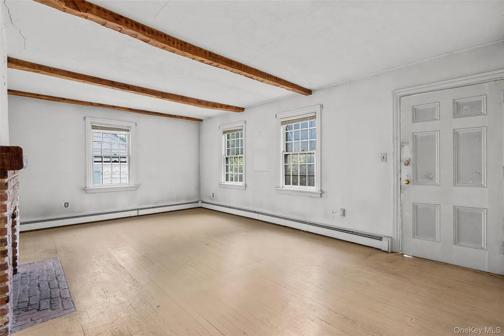 416 Rushmore Avenue Photo 4