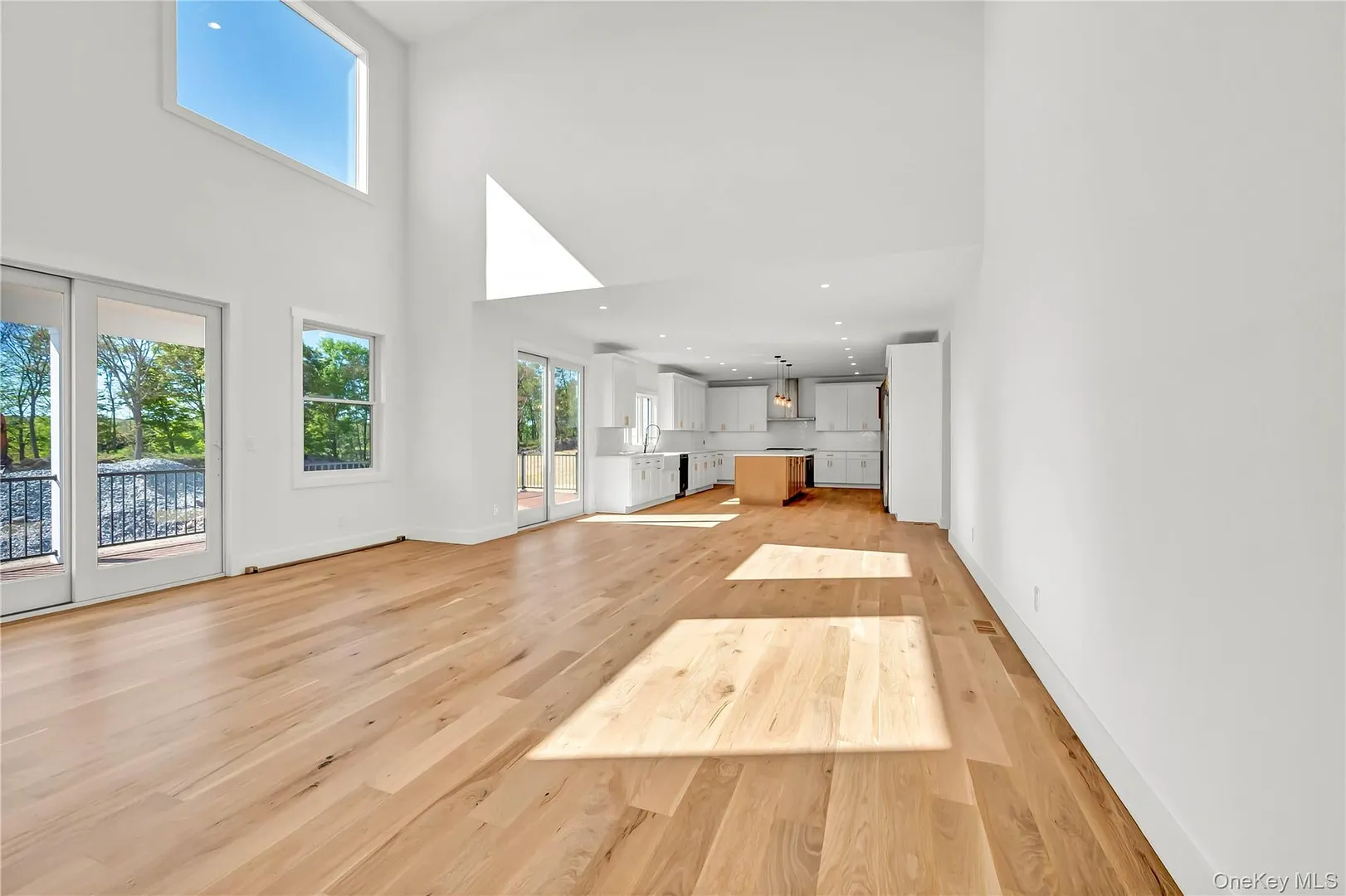 71 Abu Mousa Drive Photo 9