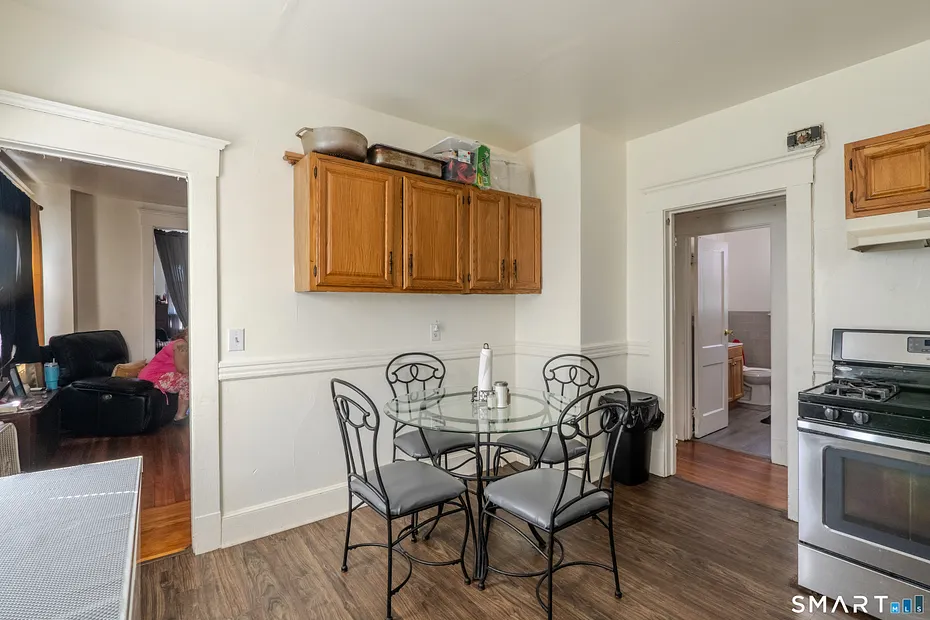 65 Parmalee Avenue Photo 14