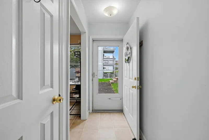 55 Mill Plain Road  #32-1 Photo 25