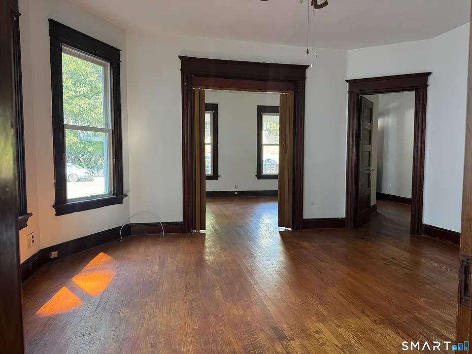 251 Olivia Street  #1st floor Photo 4