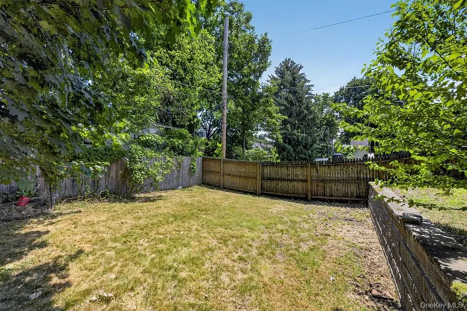 10 S Grand Avenue Photo 27