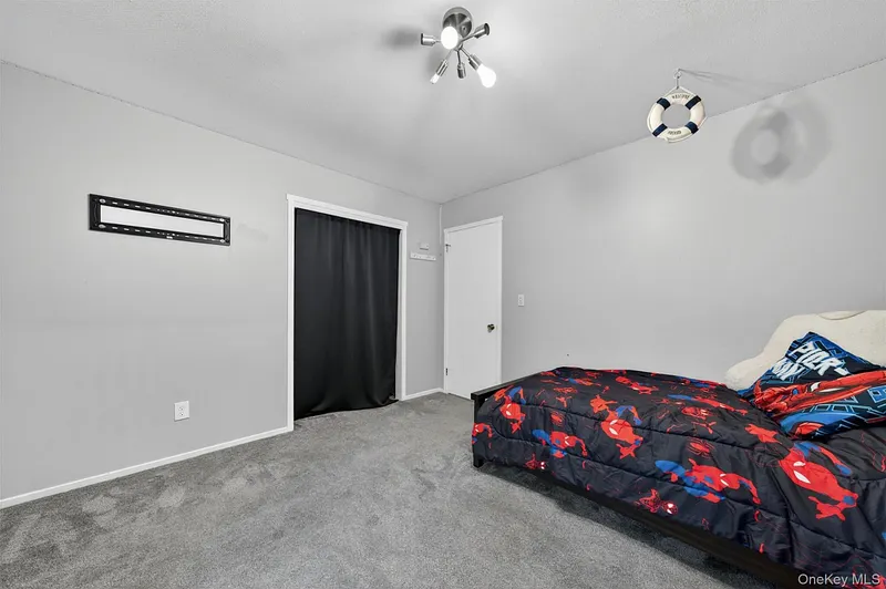 2 Acorn Court Photo 22