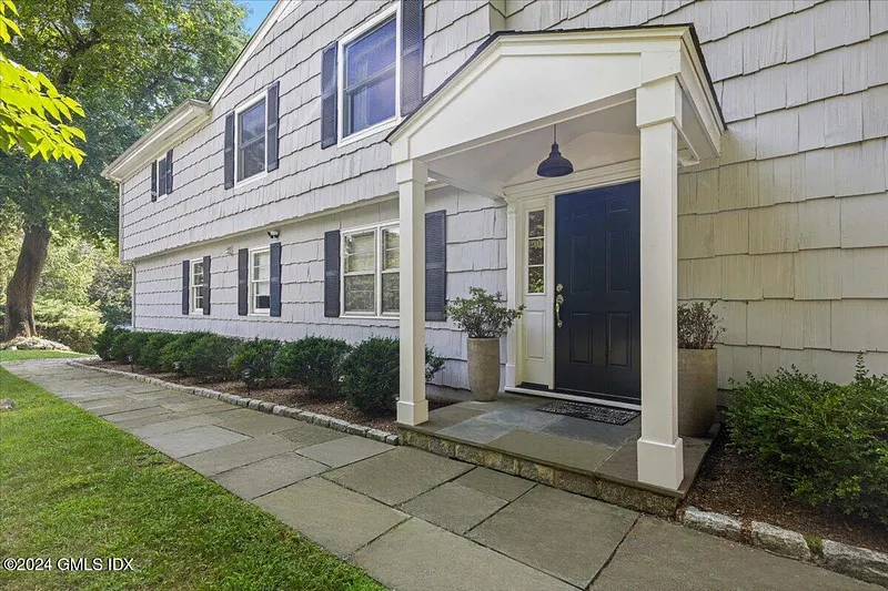 70 Gregory Road Photo 1