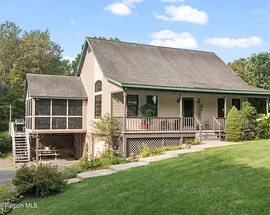 918 Livingston Road