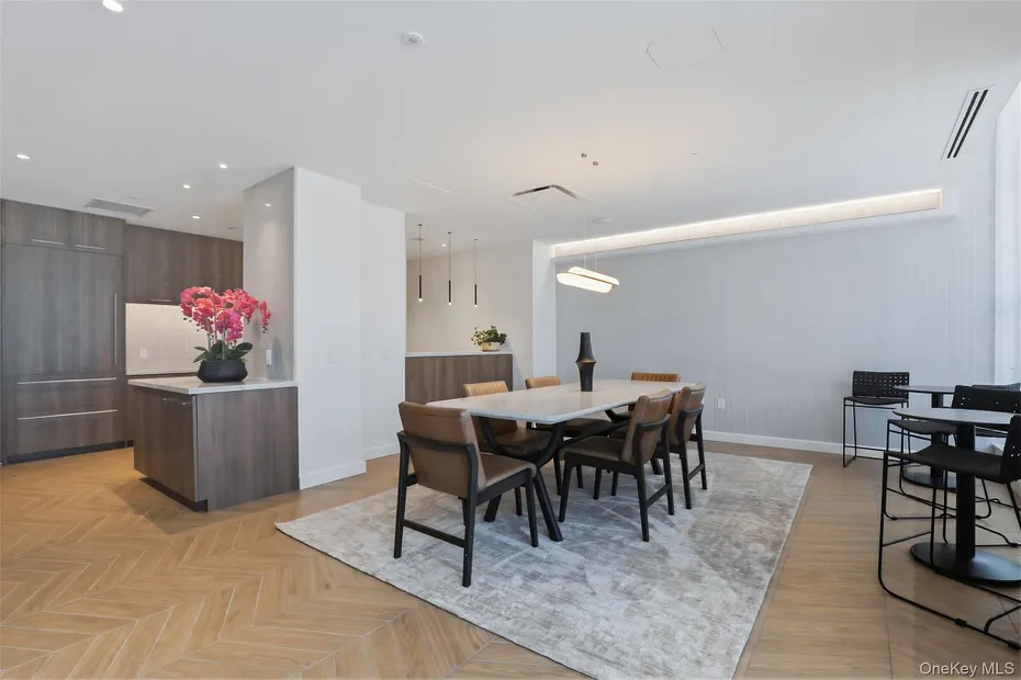 175 Huguenot Street  #2602 Photo 30