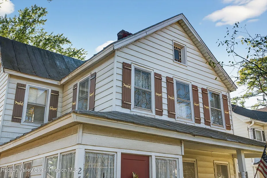 251 Jefferson Heights Photo 20