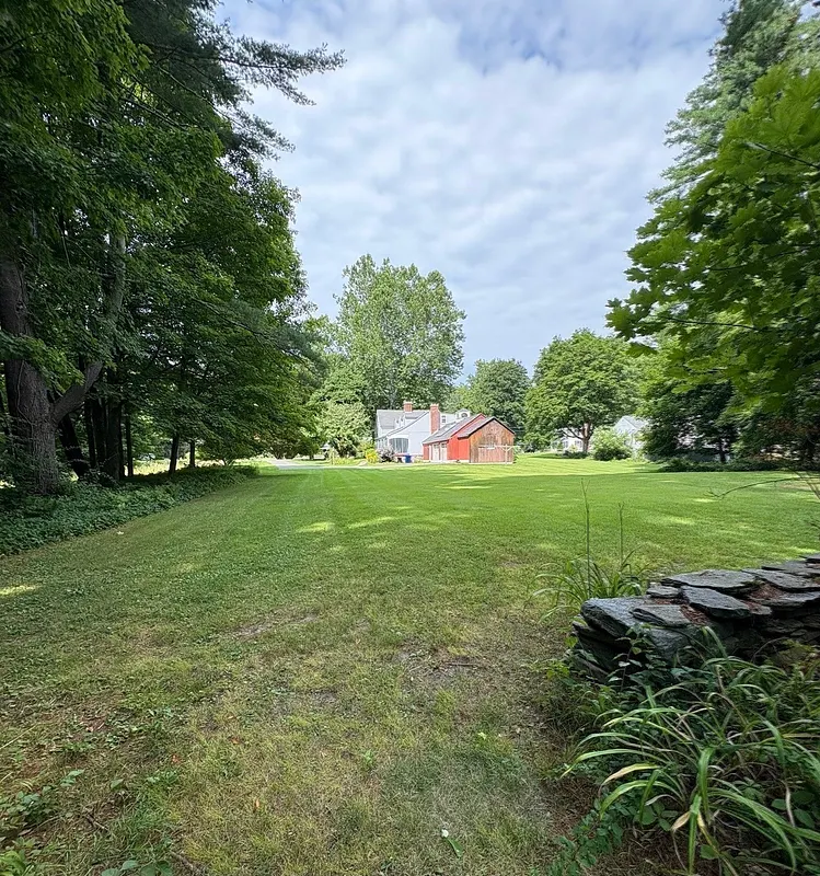 11 Green River Road Photo 40