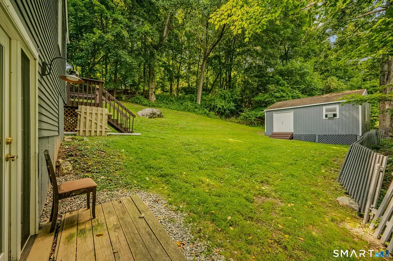 48 Putnam Park Road Photo 37