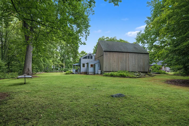 150 Race Hill Road Photo 35