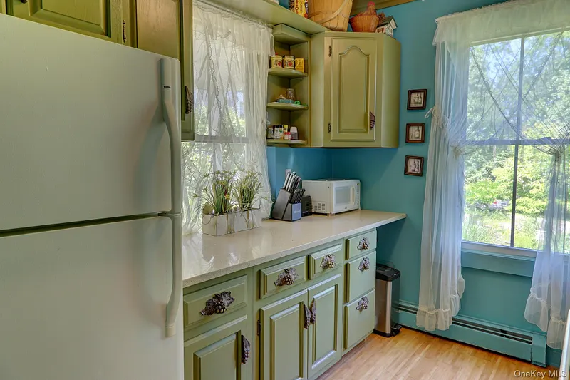 18 Stagecoach Lane Photo 29