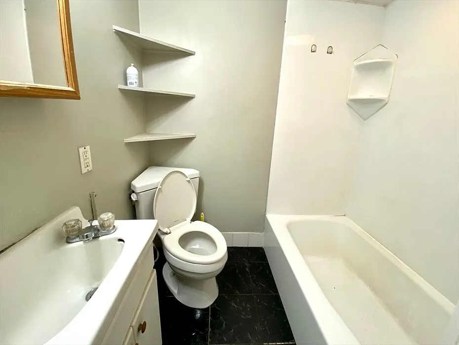 132 Bremen Street  #2 Photo 6