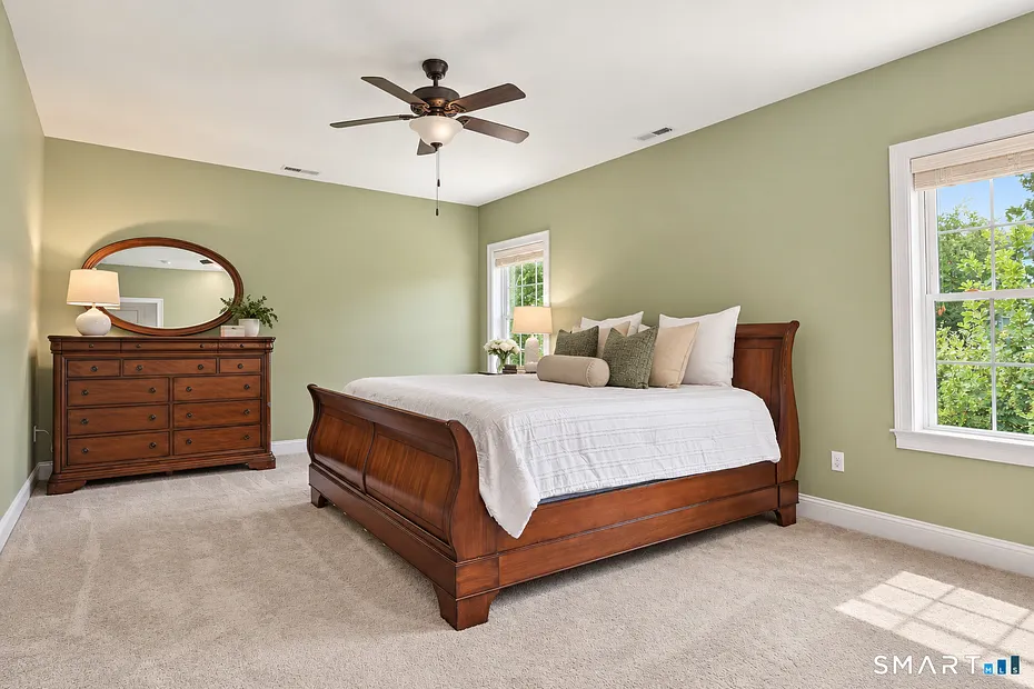 61 Lenox Road Photo 19